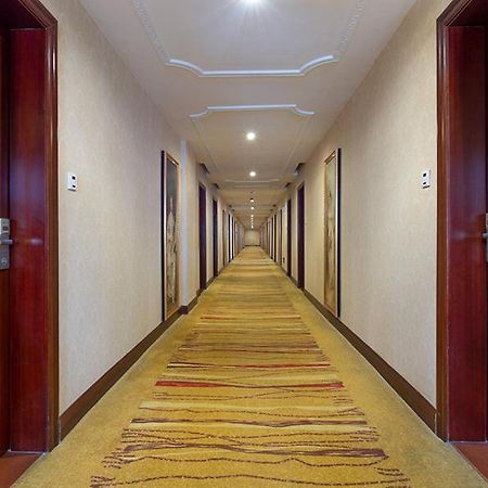 Vienna Hotel Shenzhen Shangjin Center Eksteriør bilde